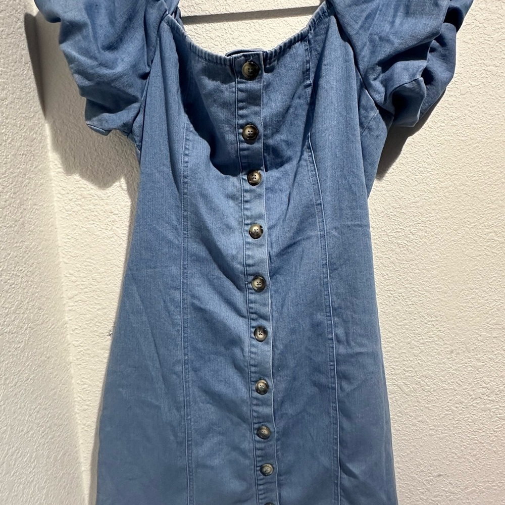 Lilac Clothing Denim Blue Off-Shoulder Top